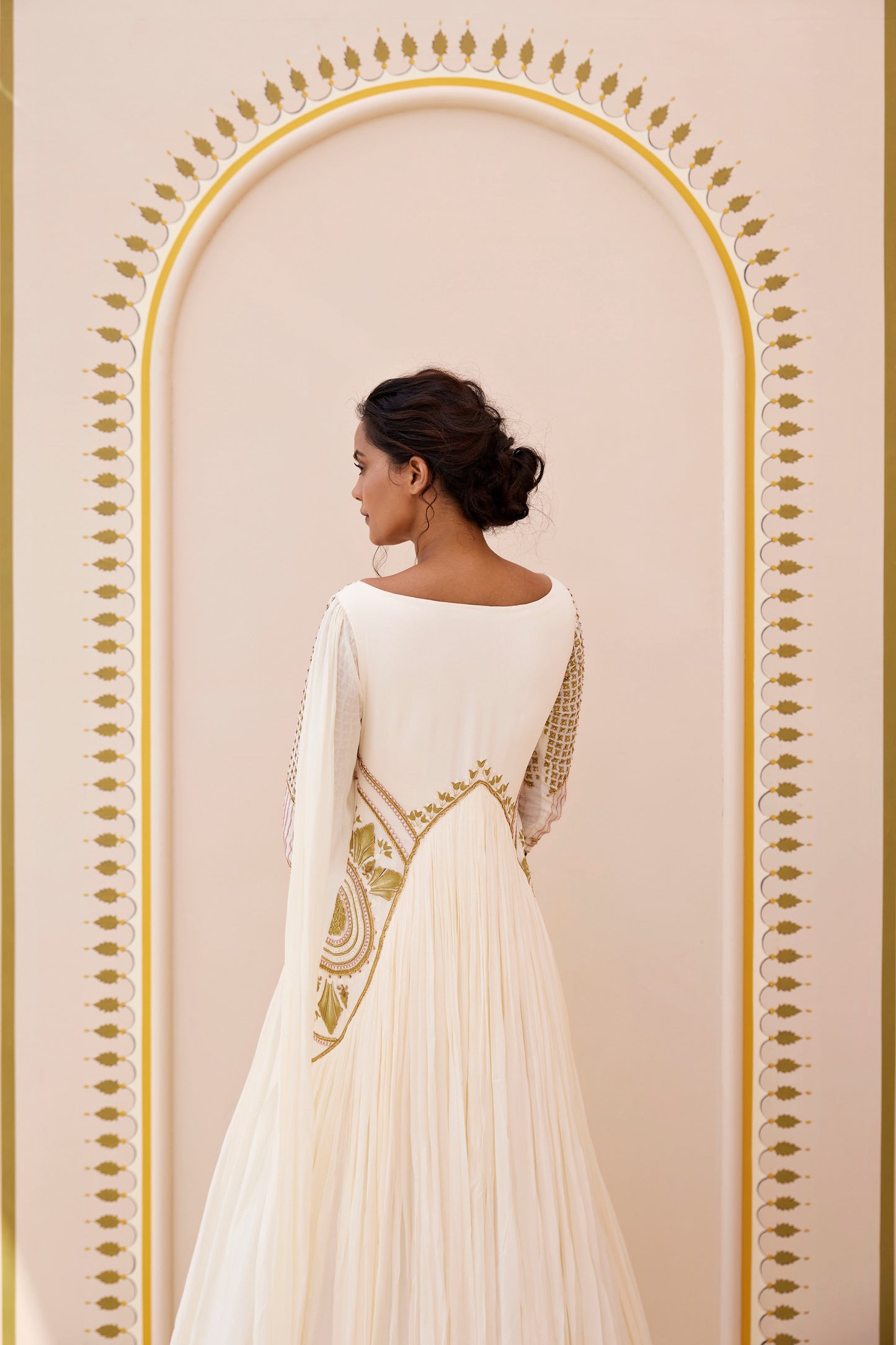 OLIVIA GOWN