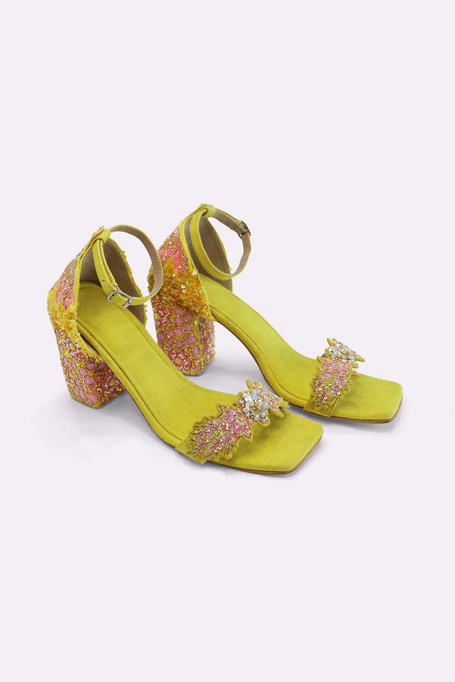 MOHHAR MUKHI HEELS