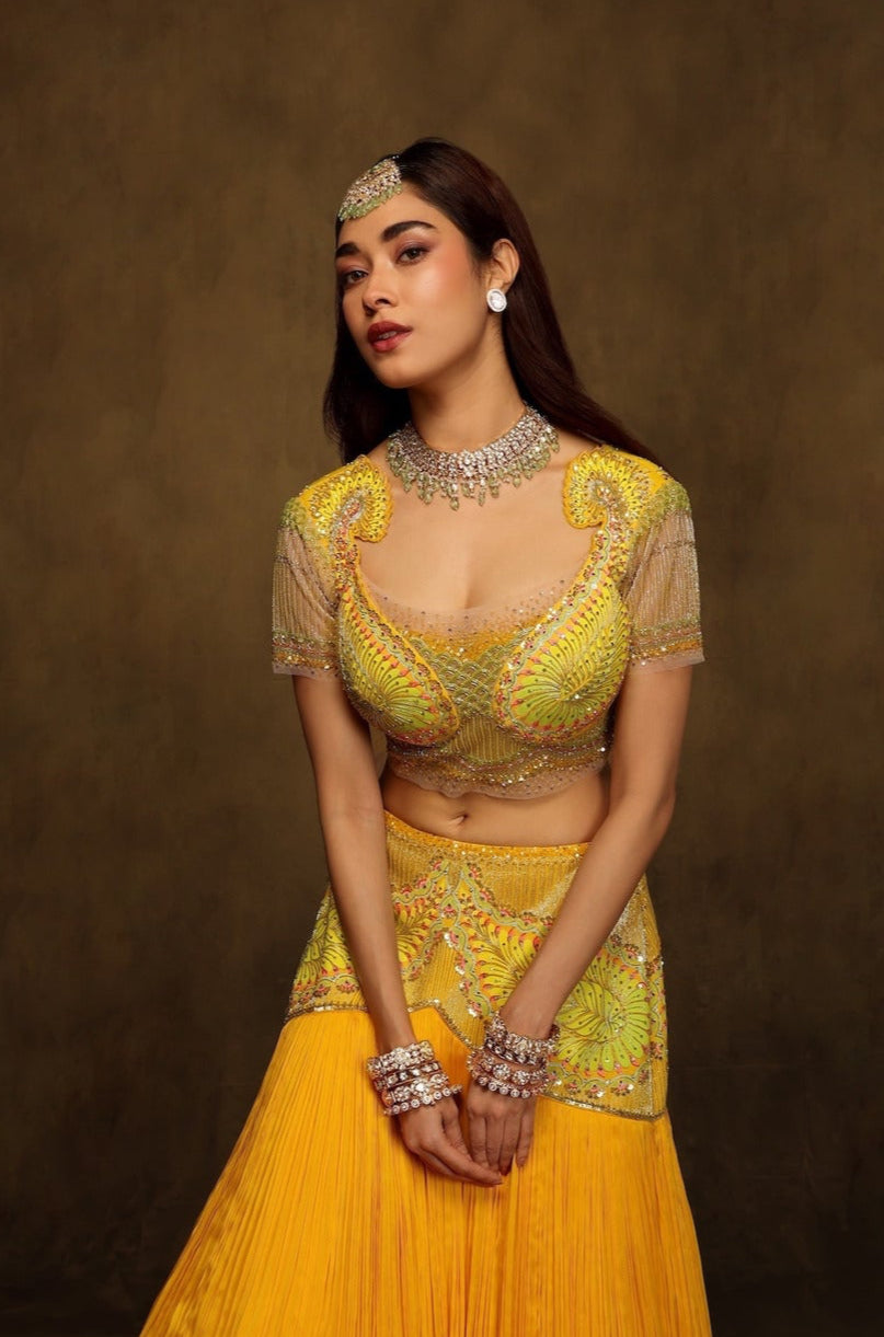 BINDI KERI LEHENGA SET