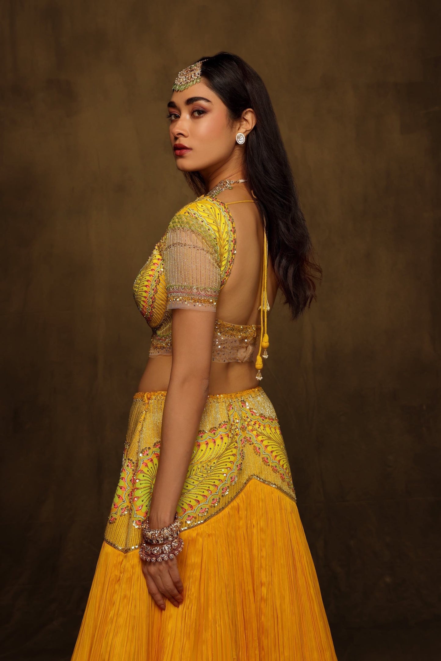 BINDI KERI LEHENGA SET