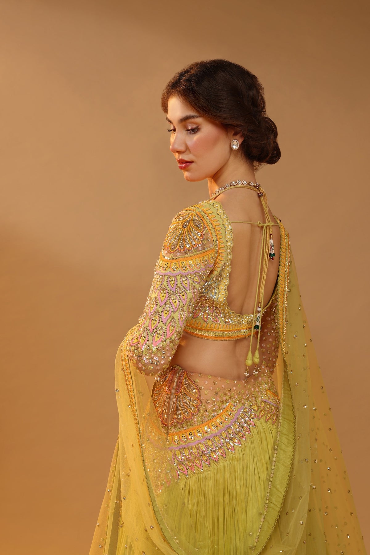 PARNA LEHENGA SET