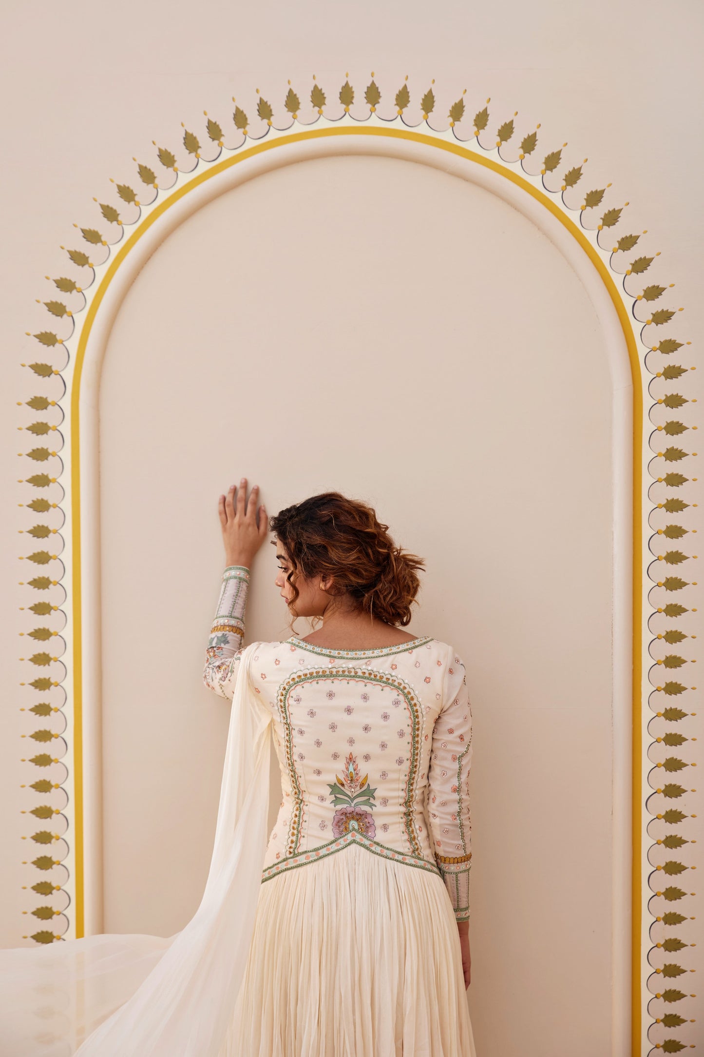 SHUBH GOWN
