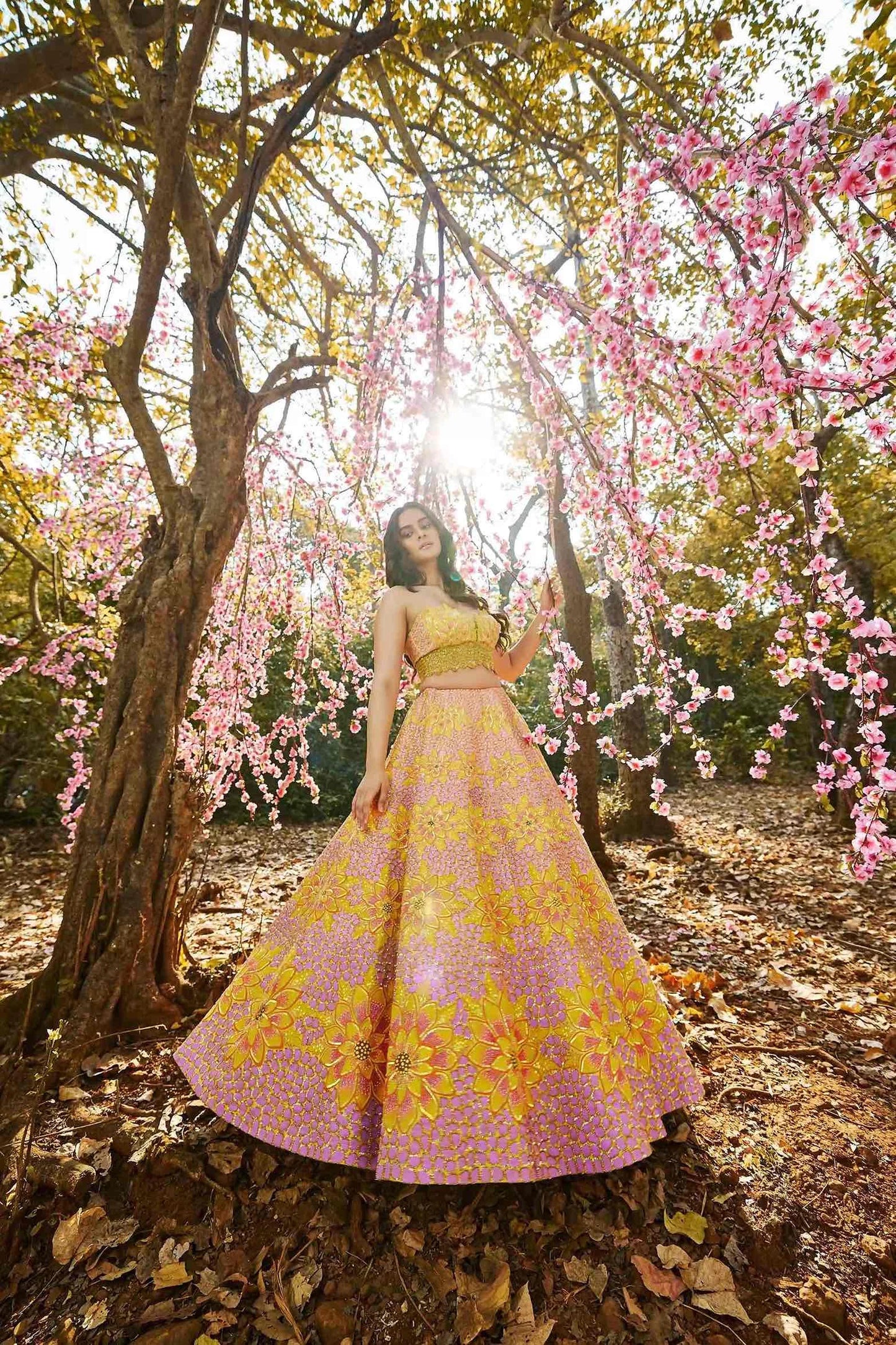 GOLDEN DAWN LEHENGA SET