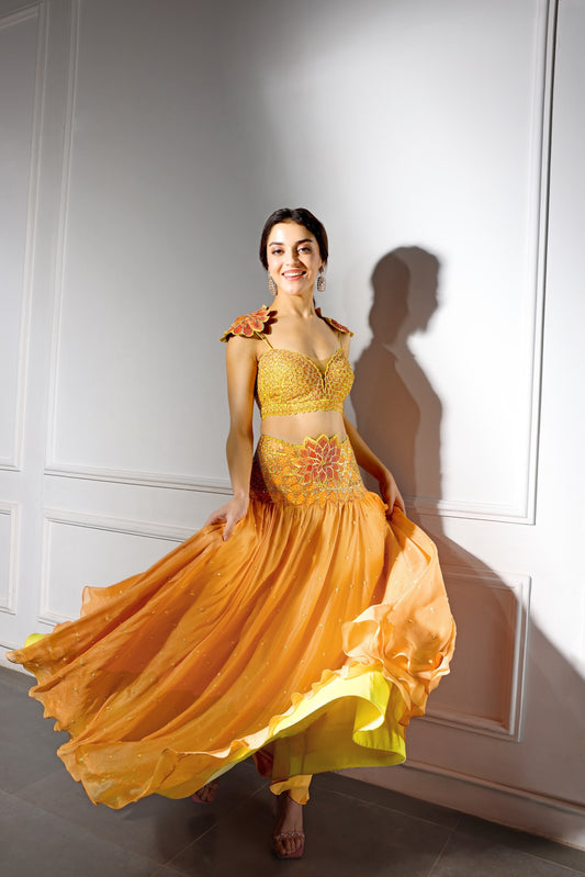 MOHHAR AVNI LEHENGA SET